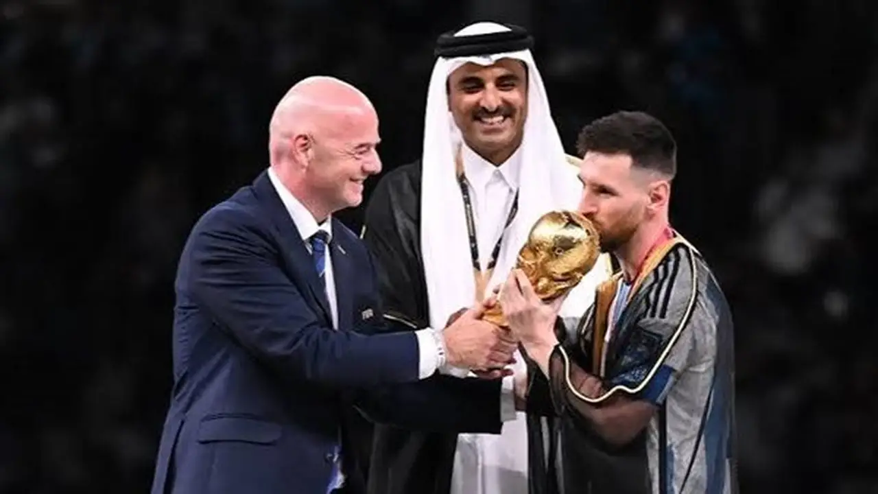 اتهامات جديدة تلاحق الفيفا: هل يجامل الاتحاد الدولي الأرجنتين وميسي لأسباب تسويقية؟