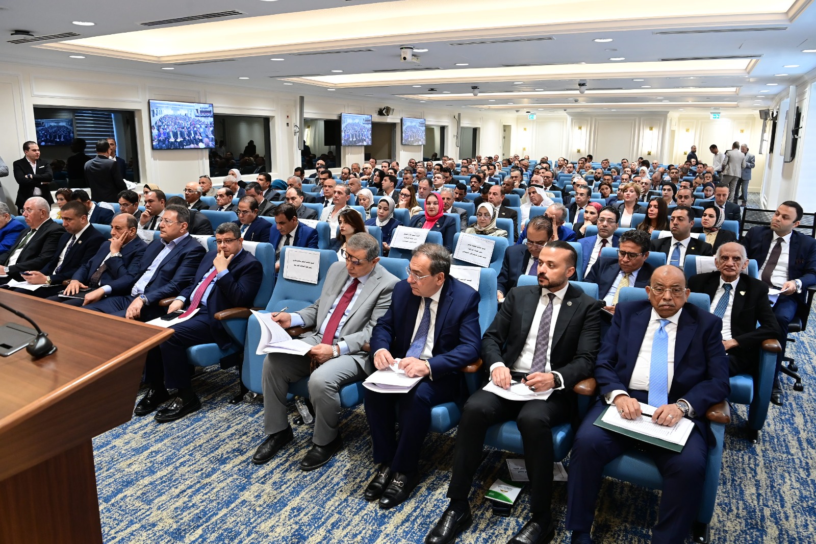 مناقشات مشروع قانون إعادة تنظيم جهاز مستقبل مصر للتنمية  (2)