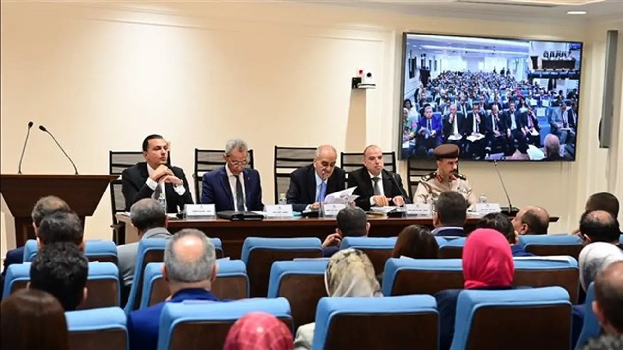 بدء اجتماع اللجنة التشريعية لمناقشة قانون إعادة تنظيم جهاز مستقبل مصر