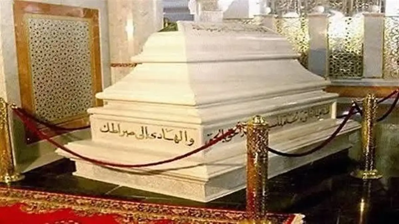 تفسير رؤية الأضرحة في المنام وعلاقتها بحل الأزمات والمشاكل