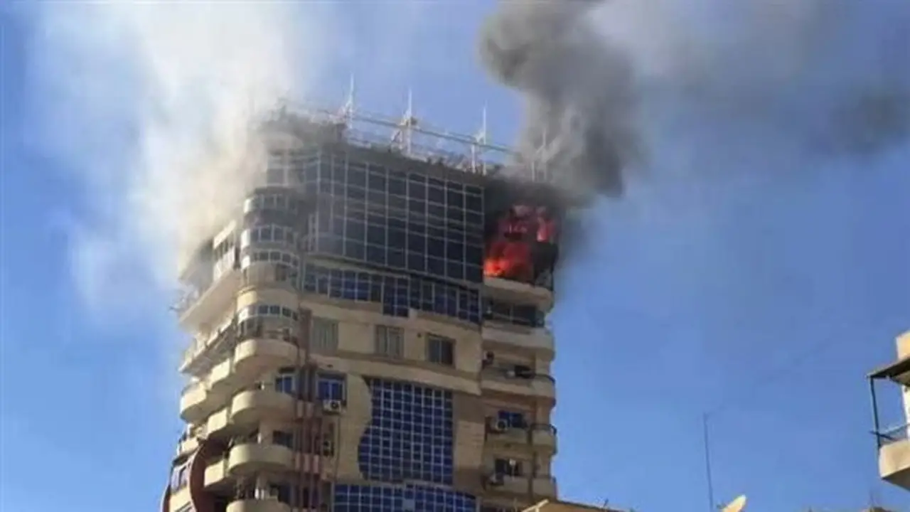 اندلاع حريق في برج معهد الاتصالات بسوهاج وفرق الإطفاء تتدخل (صور)