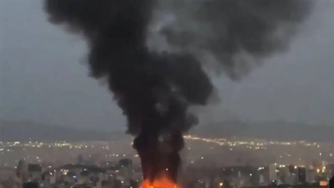 عاجل: دوي انفجارات قوية في جزيرة لاوان جنوبي إيران