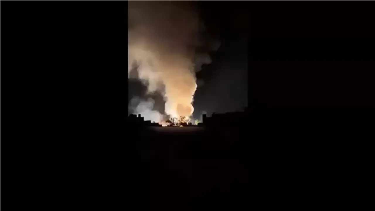 الضربات الأمريكية تستهدف مواقع إستراتيجية في بوشهر وتشابهار الإيرانية (فيديو)