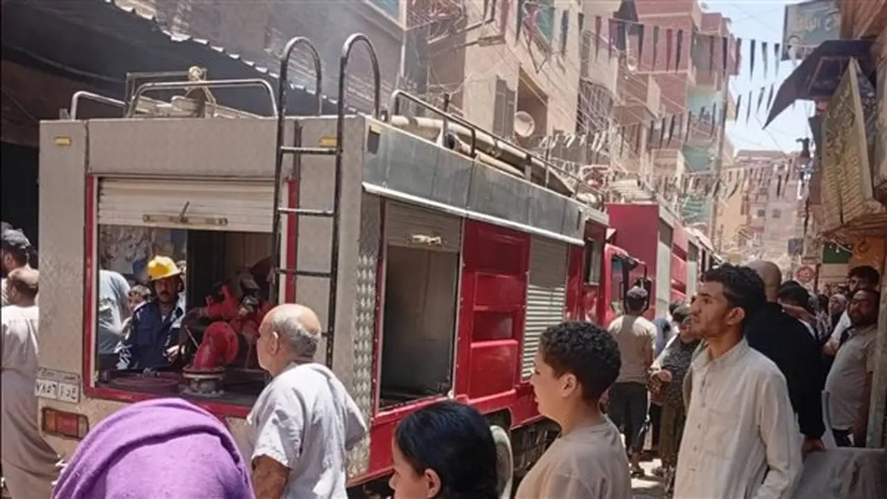 إصابة شخصين في حريق بشقة سكنية بقرية ميت مزاح في الدقهلية
