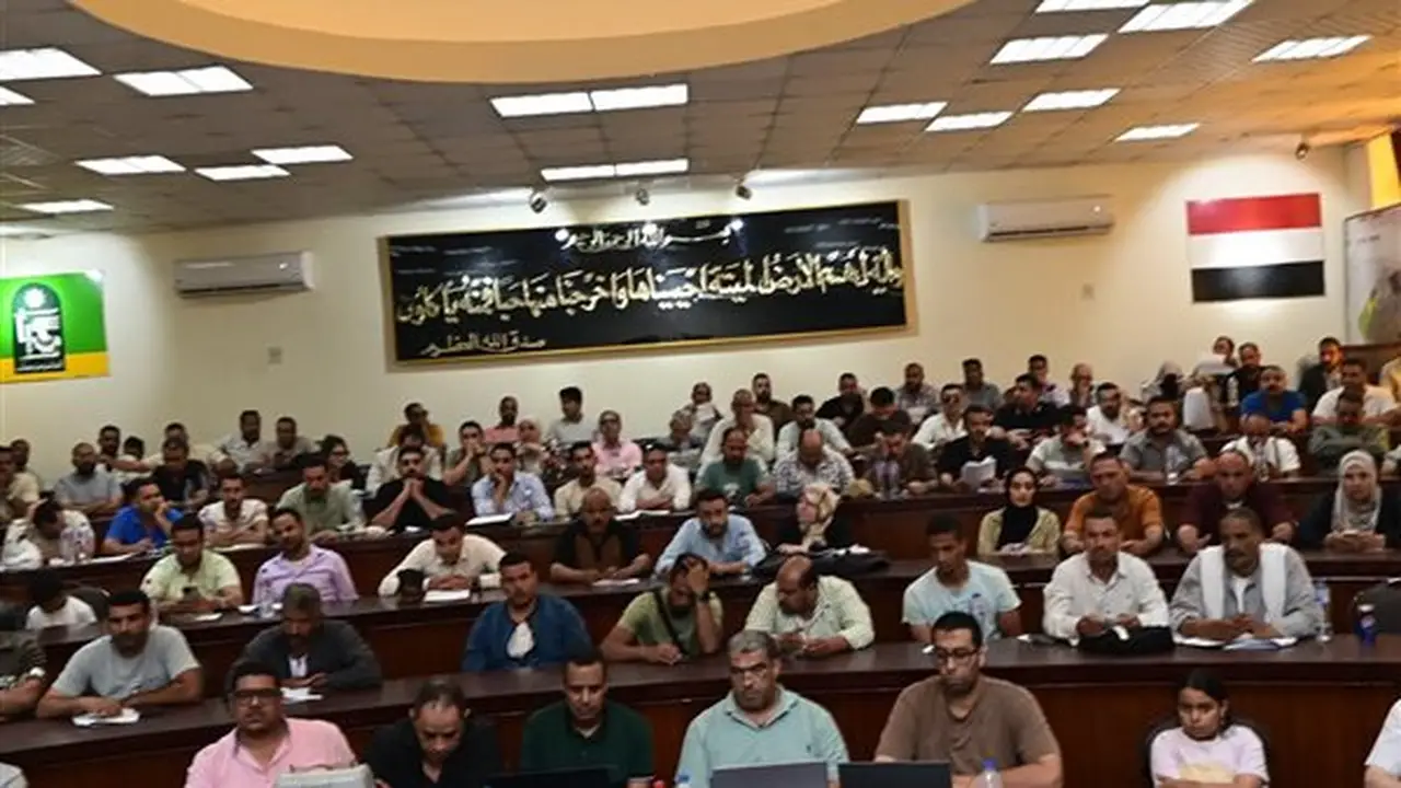 116 مليون جنيه حصيلة مزايدة بيع وحدات تجارية وصناعية في مدينة العاشر من رمضان