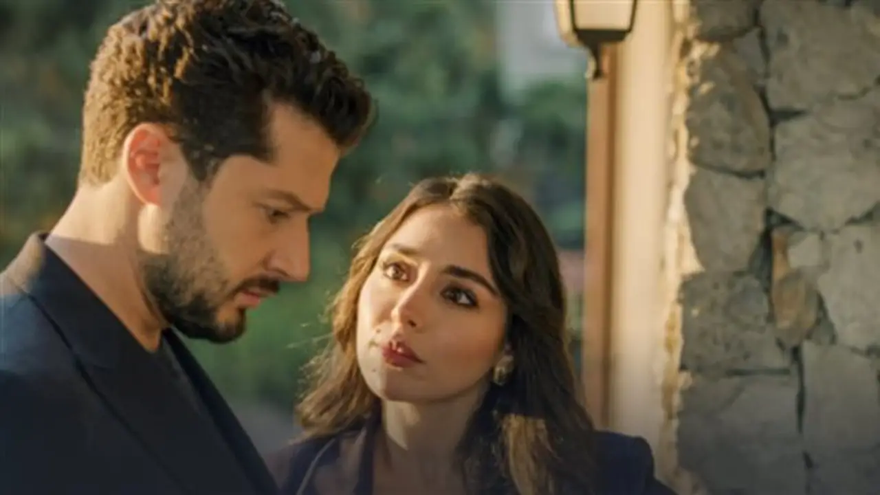 موعد عرض الحلقة 21 من مسلسل حب ع ورق