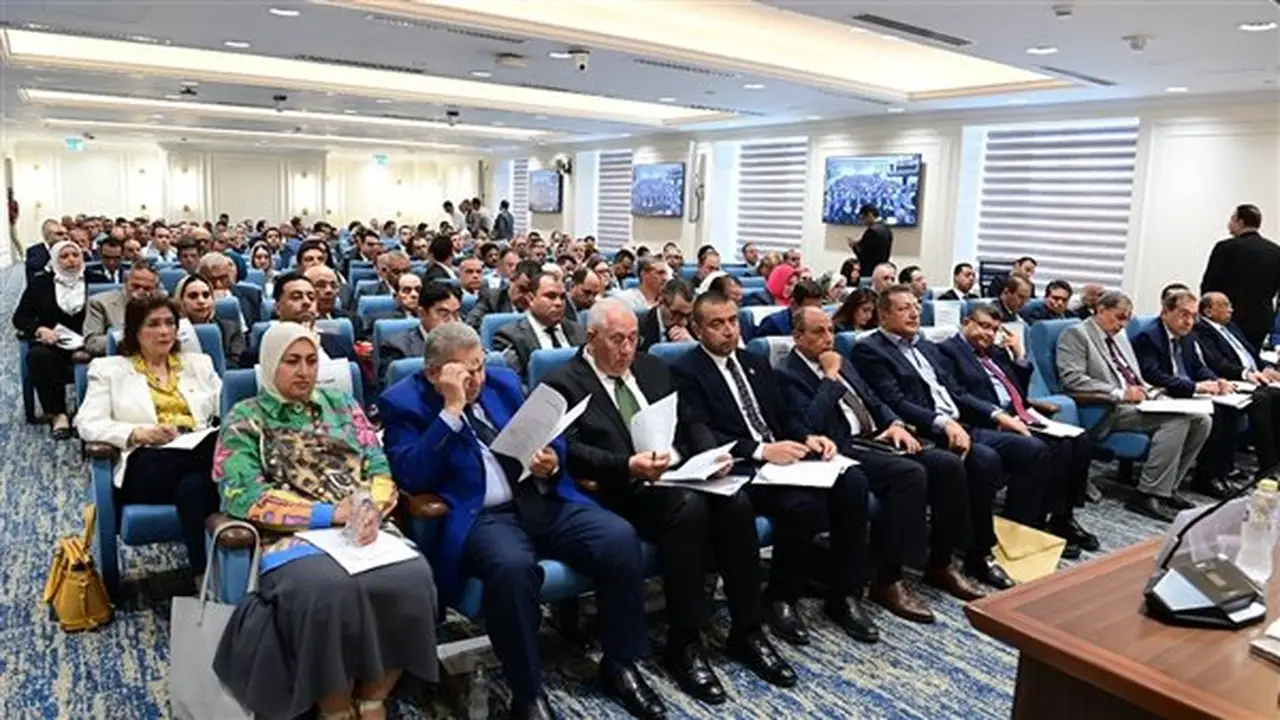 نائب يرفض قانون مستقبل مصر: يهدد المكتسبات الدستورية والموازنة الجديدة