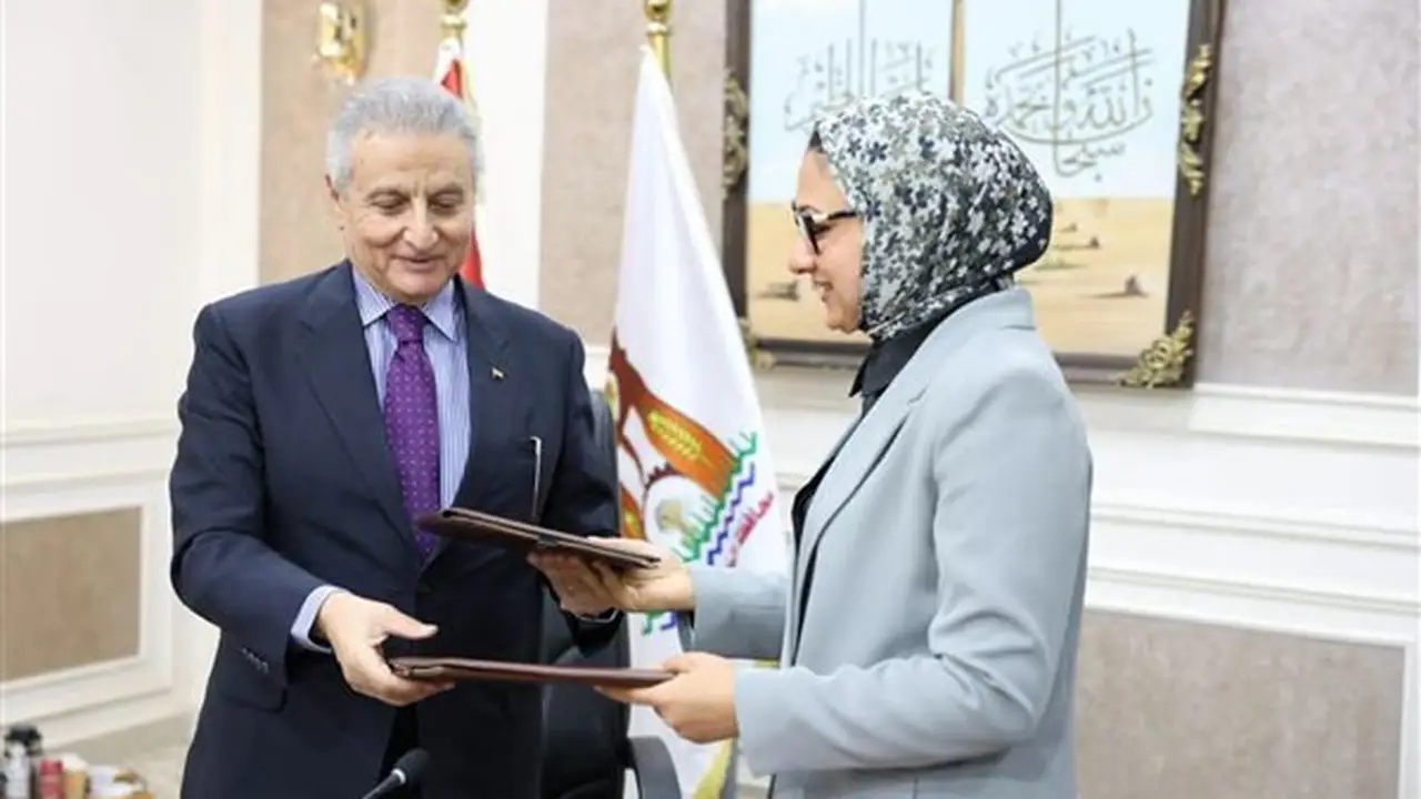 بروتوكول تعاون لإنشاء فرع مكتبة مصر العامة بالداخلة بتمويل 20 مليون جنيه