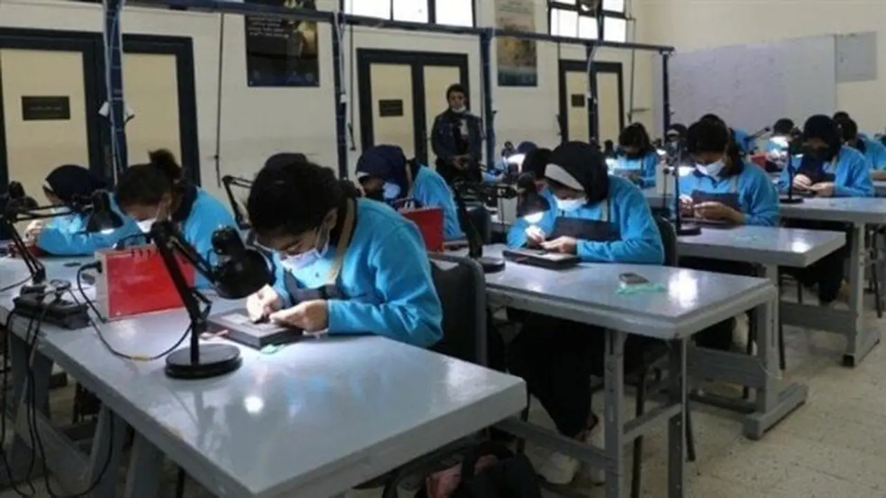 نتيجة الدبلومات الفنية 2026: نجاح 518 ألف طالب بنسبة 68.69% و21 طالبًا وطالبة في قائمة الأوائل