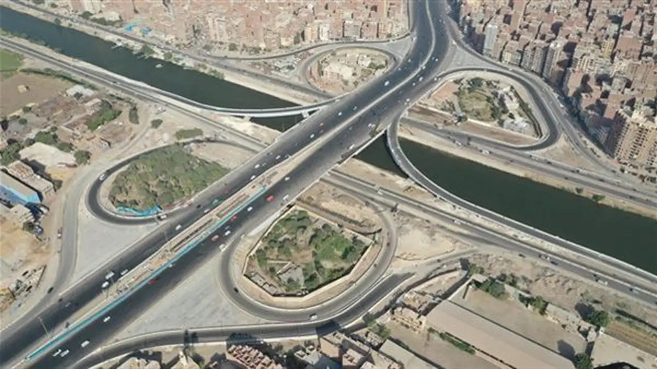 خبير اقتصادي: الدولة أنفقت 10 تريليونات جنيه على المشروعات القومية