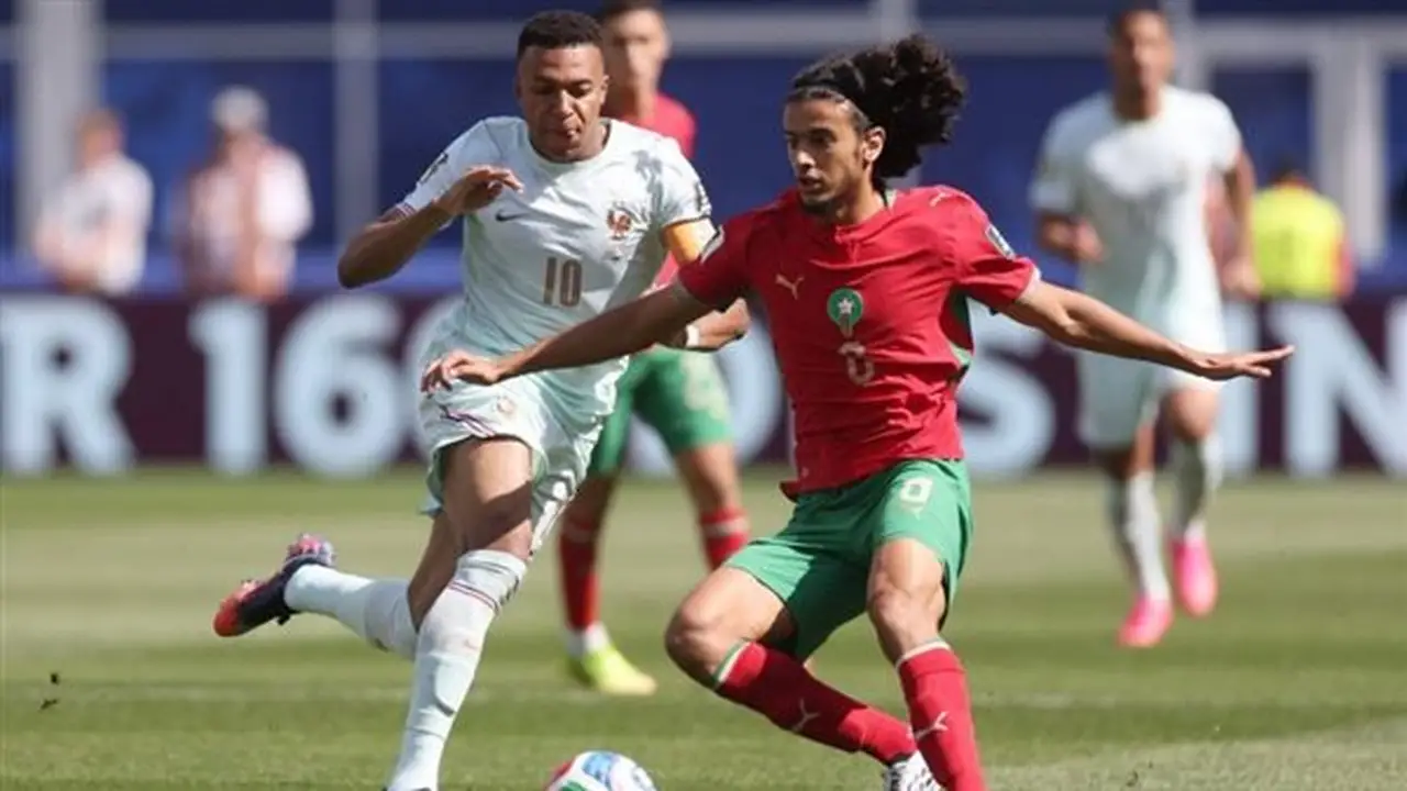 مبابي يهدر ركلة جزاء في مواجهة المغرب بكأس العالم