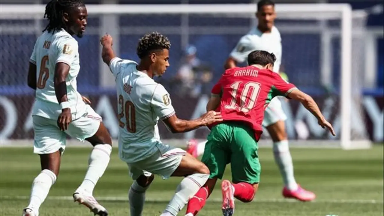 كيليان مبابي يفتتح التسجيل لفرنسا أمام المغرب في ربع نهائي كأس العالم