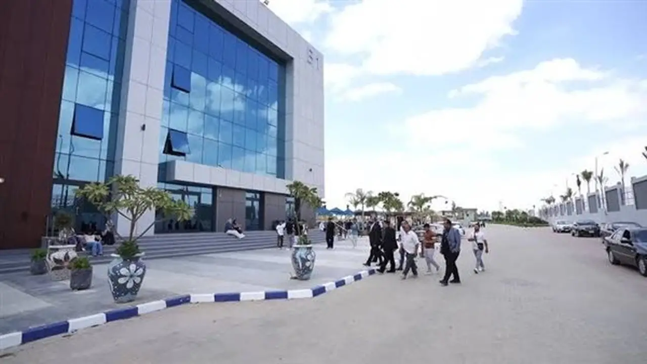 وظائف أكاديمية وإدارية متاحة بجامعة المدينة بالقاهرة: تعرف على الشروط والتخصصات المطلوبة