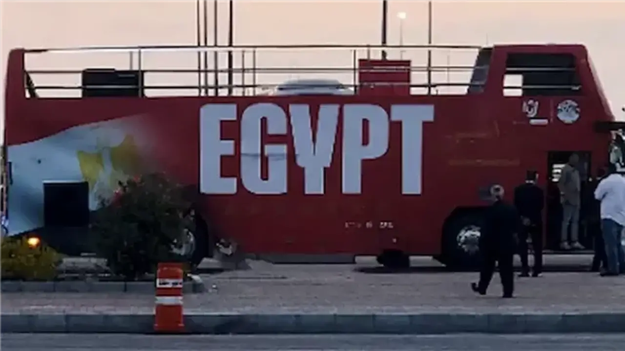 جماهير مصر تستعد لاستقبال أبطال المونديال في العلمين الجديدة بالأعلام والهتافات