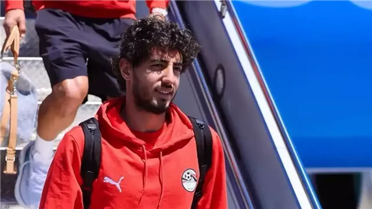 بث مباشر: استقبال حافل للمنتخب المصري في مطار العلمين