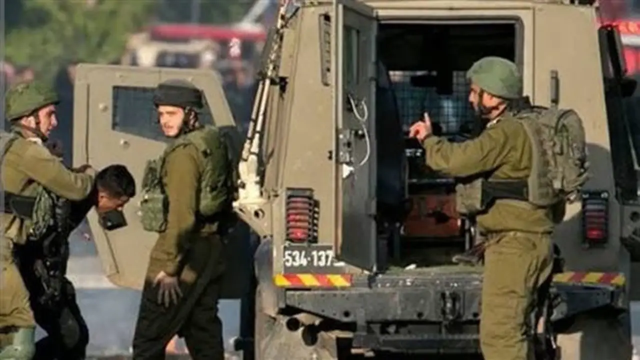 الاحتلال الإسرائيلي يعتقل فلسطينيين من بيت لحم