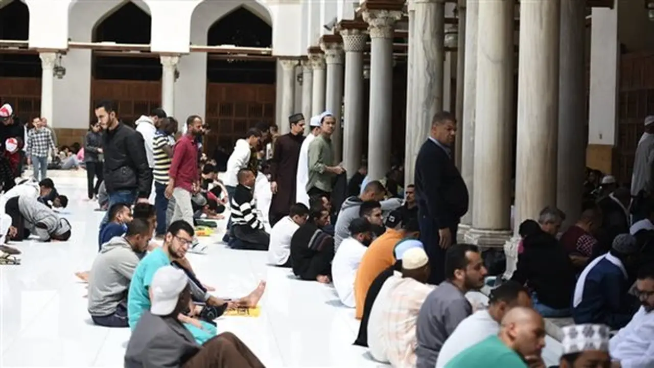 ما حكم ترك صلاة الجمعة مرتين دون عذر شرعي؟ إجابة علي جمعة