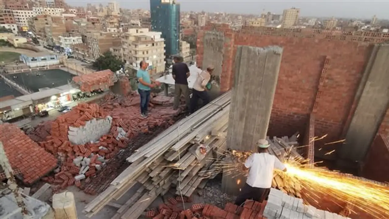 محافظ الدقهلية يواصل متابعة إزالة مخالفات البناء في 3 مراكز