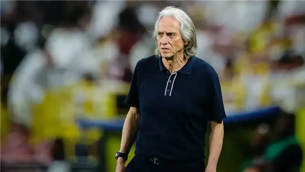 جيسوس: لم أتحدث مع رونالدو بعد وسأناقش مستقبله مع منتخب البرتغال