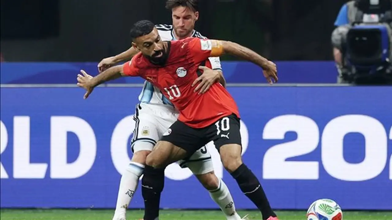 شوقي غريب: إحراج الأرجنتين يذكّر بمباراة البرازيل في كأس القارات