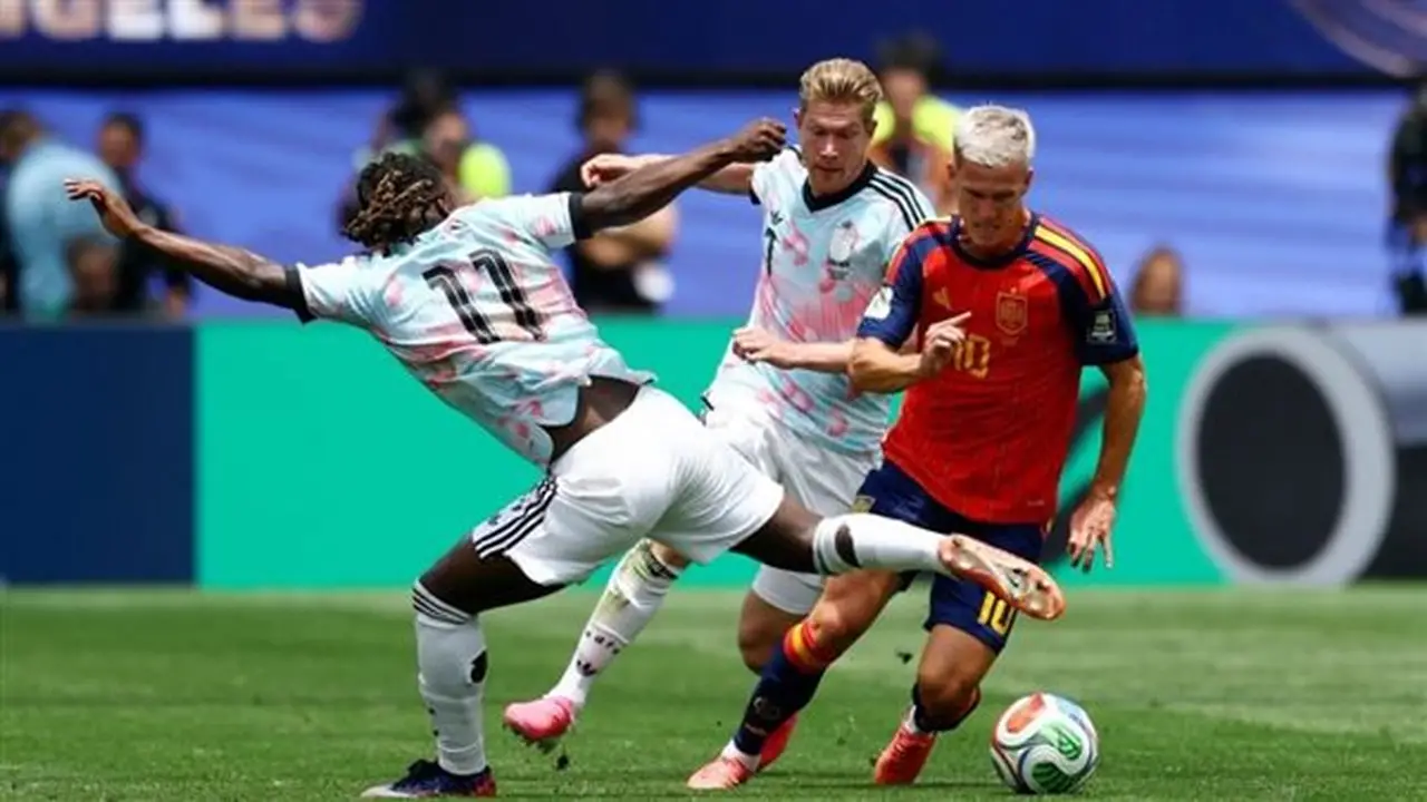 ميكيل ميرينو يسجل هدف التقدم لإسبانيا أمام بلجيكا في كأس العالم 2026