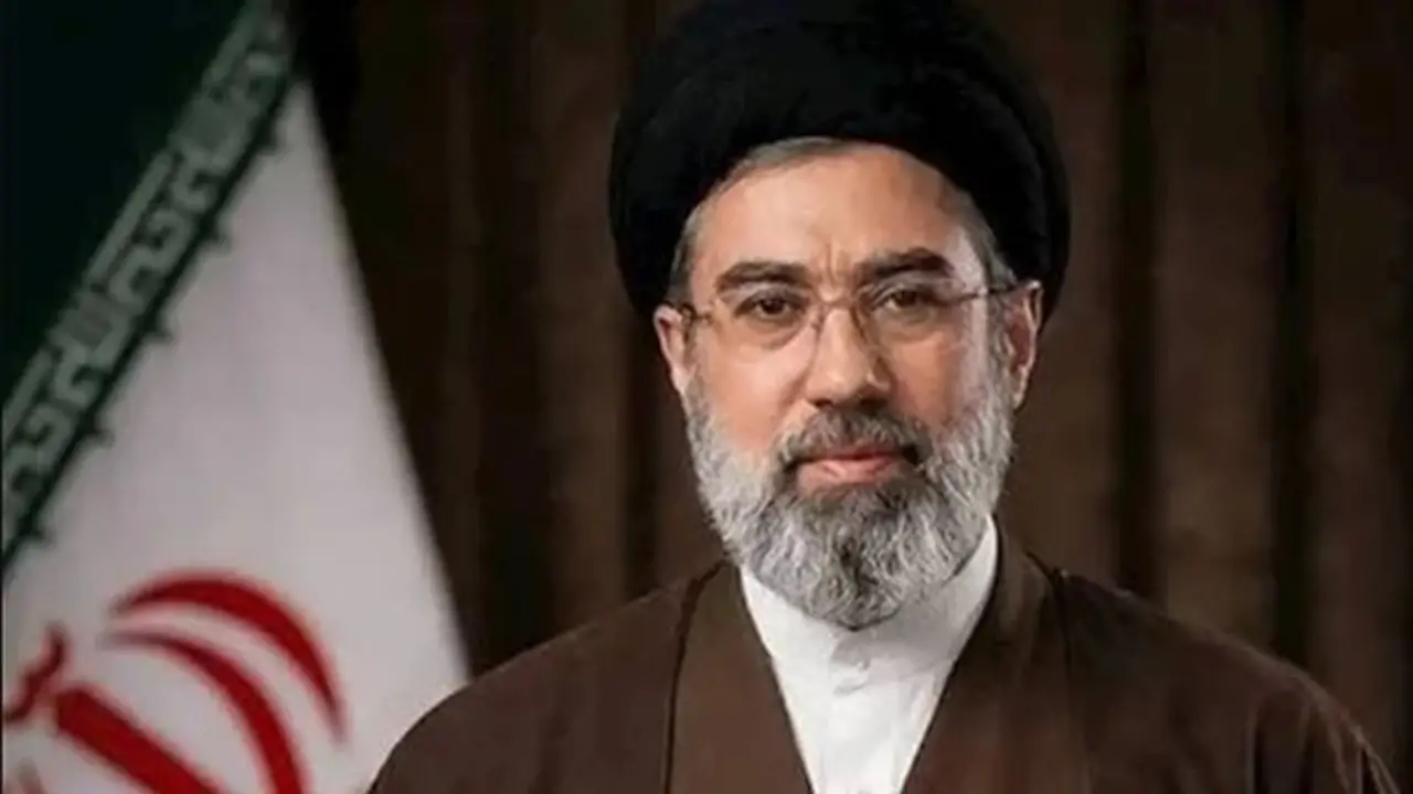 مجتبى خامنئي: نؤكد عزمنا على الانتقام من قتلة المرشد الراحل