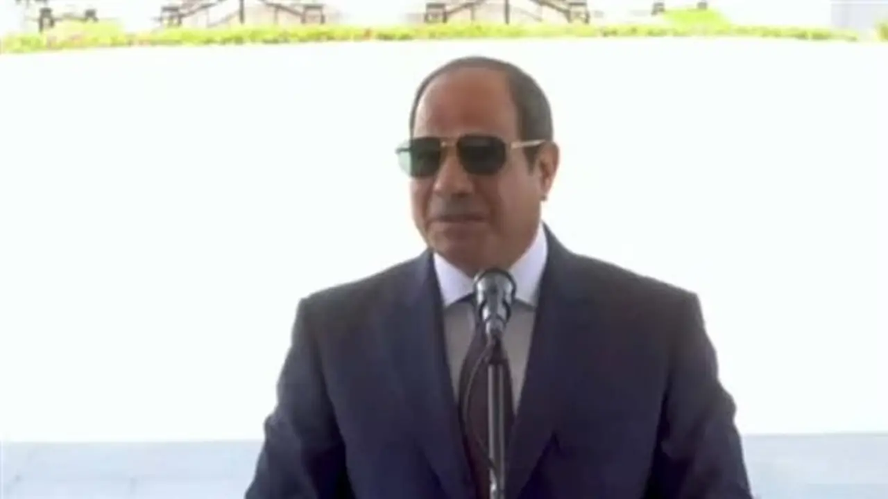 السيسي: لاعبو المنتخب رفعوا رأس مصر وكسبوا احترام العالم