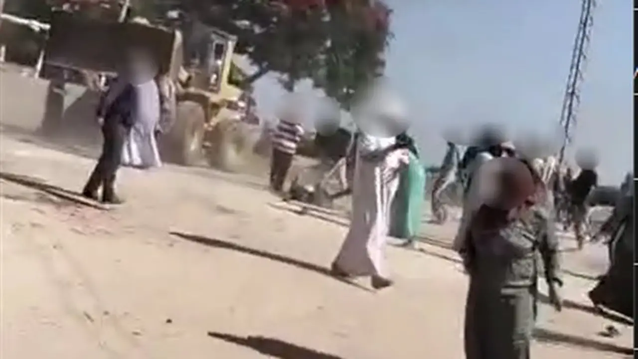 إصابة سيدتين وطفلة خلال مشاجرة بالطوب في إحدى قرى قنا