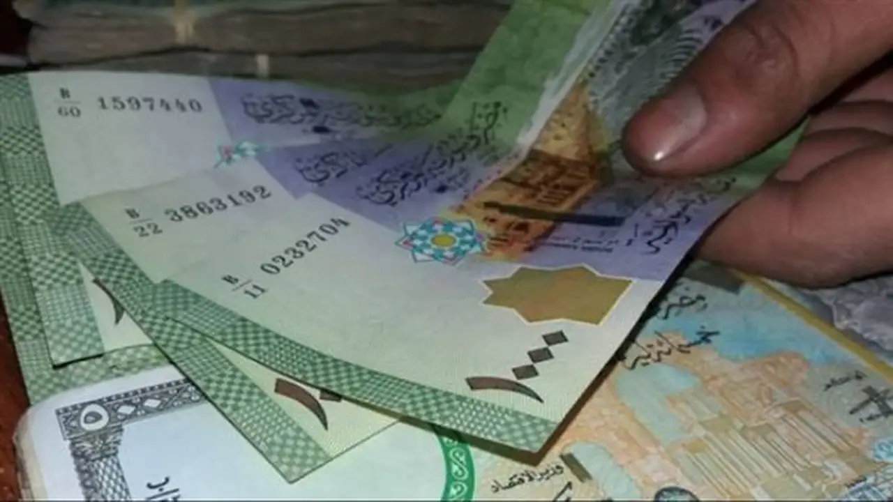 استقرار سعر الليرة السورية أمام الدولار في مصرف سوريا المركزي