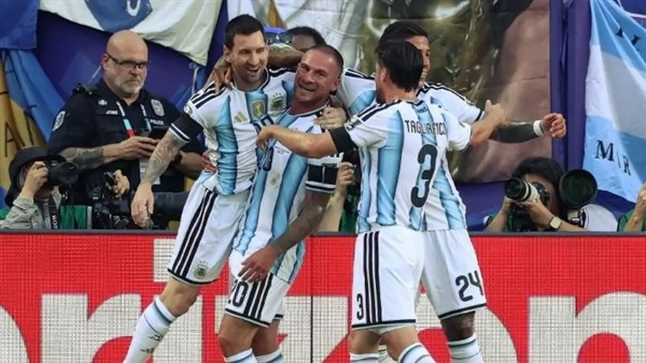 كأس العالم: ألفاريز يسجل الهدف الثاني للأرجنتين أمام سويسرا (فيديو)