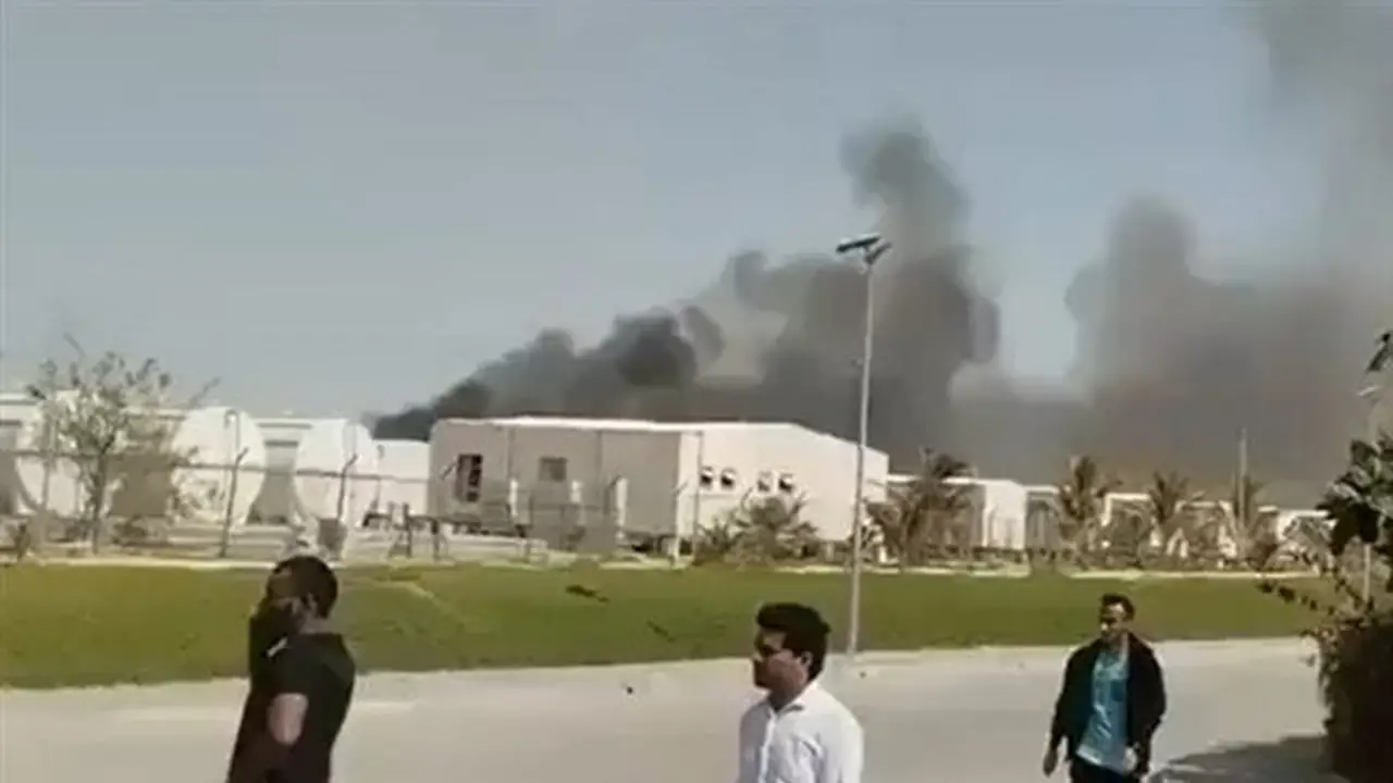 الحرس الثوري الإيراني: دمرنا مراكز دعم لوجستي لحاملات الطائرات الأمريكية في سلطنة عمان بهجوم مفاجئ