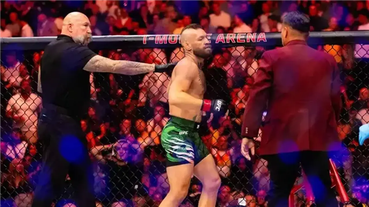 كونور ماكجريجور يخسر أول نزال له في UFC بعد غياب 5 سنوات في دقيقة واحدة فقط (فيديو)