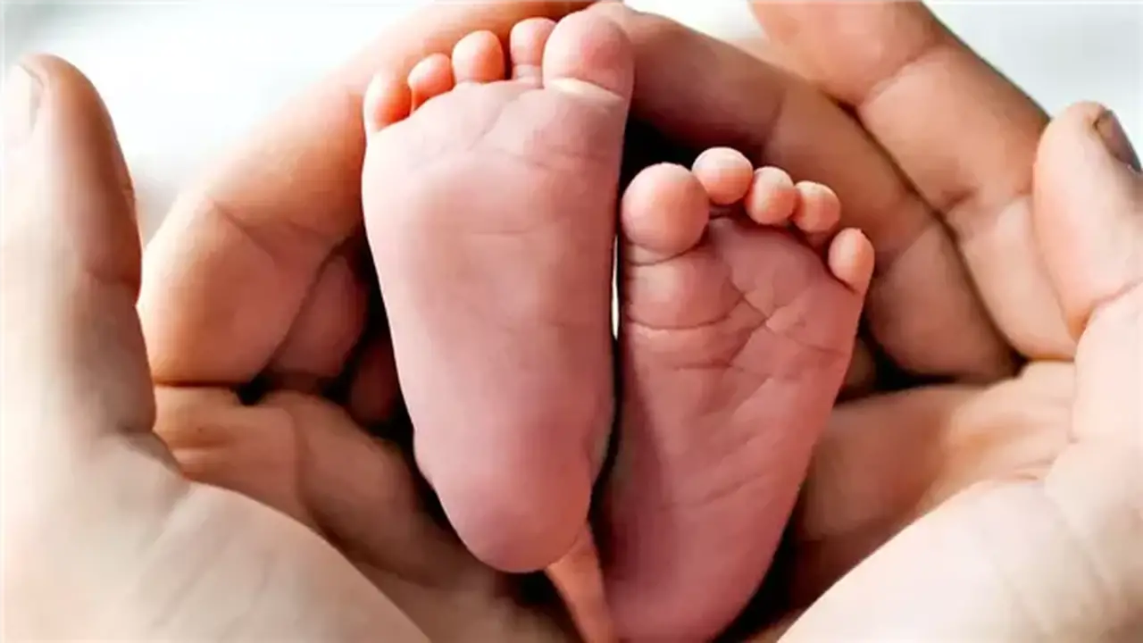 كيف حسم قانون الأحوال المدنية شروط قيد المواليد المتأخرين لحماية الهوية الوطنية للطفل؟