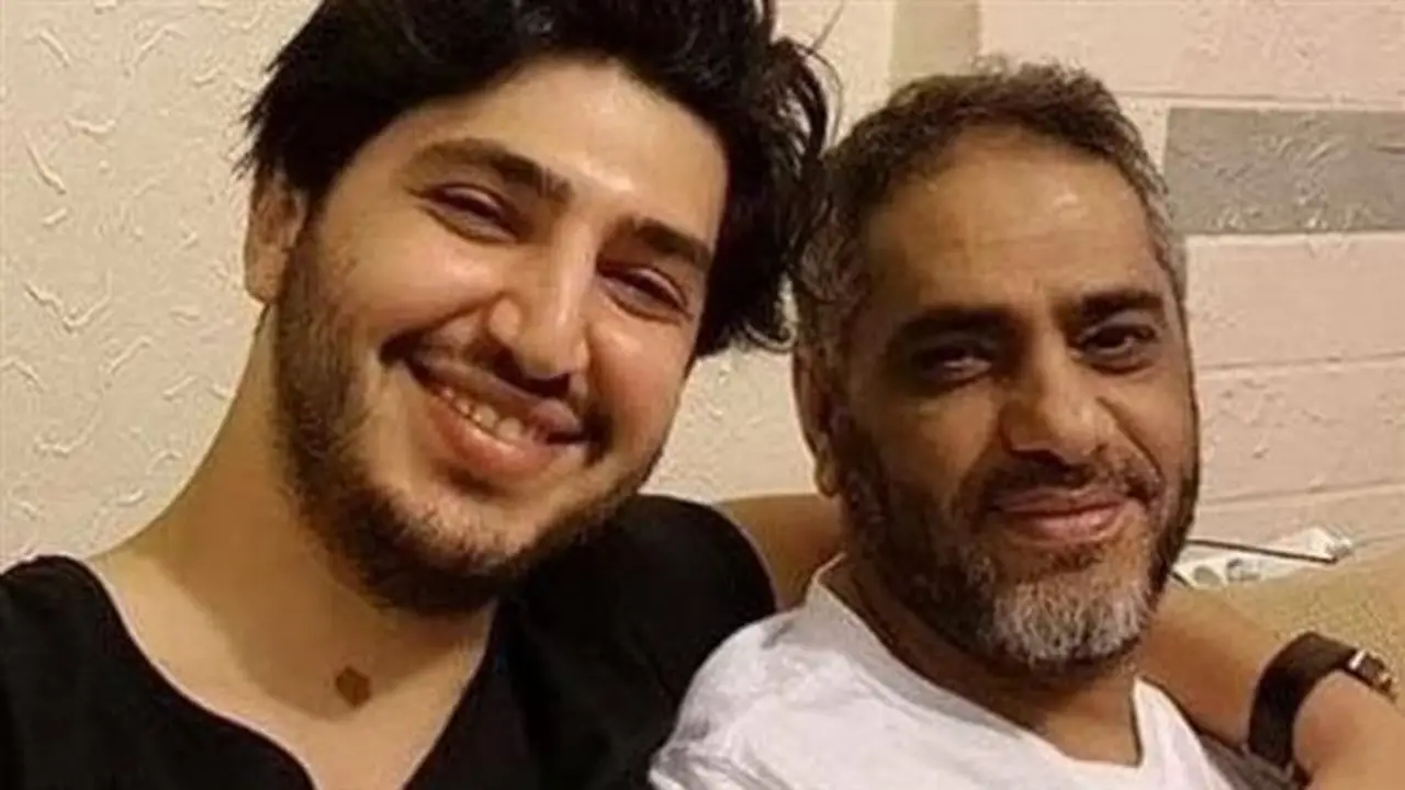 محمد فضل شاكر يعلن عن غنائه مع والده قريبًا
