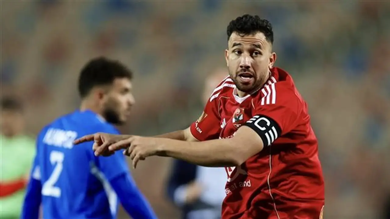 الأهلي يفرض شرطًا جديدًا يعرقل انتقال تريزيجيه إلى الرياض السعودي