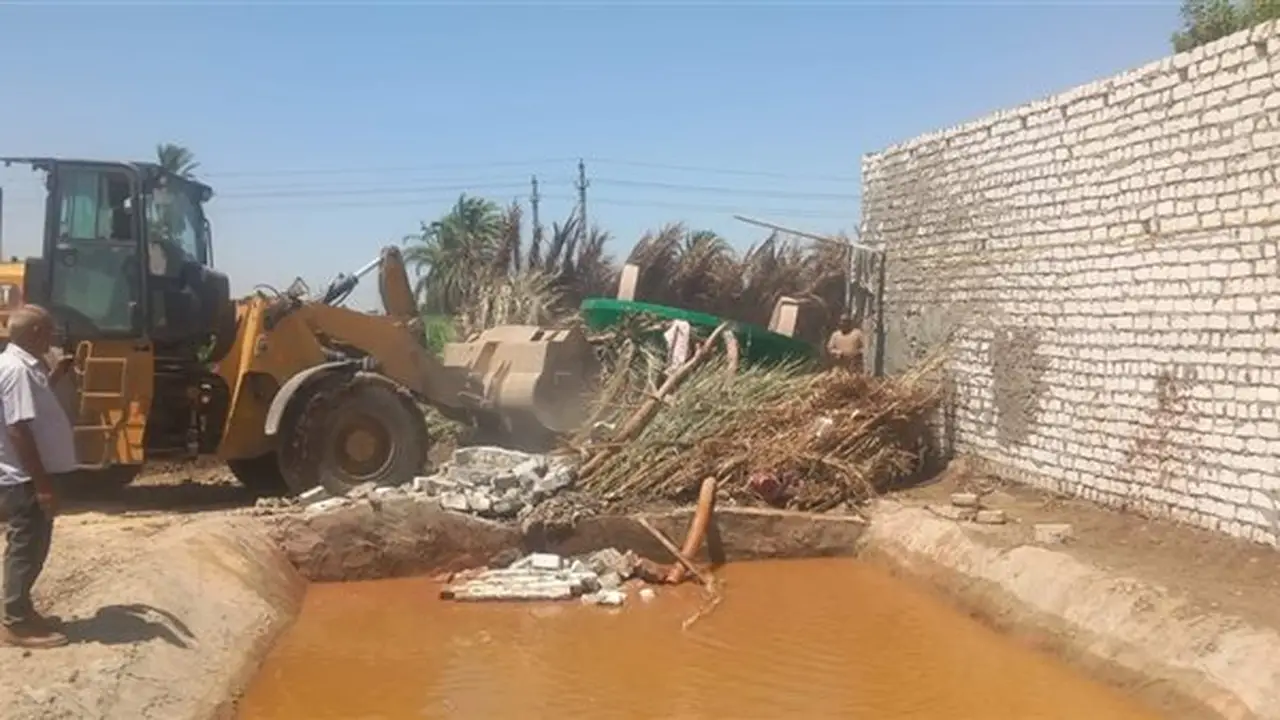 إزالة 15 حالة تعدي و20 طاحونًا للتنقيب غير المشروع عن الذهب في قوص بقنا (صور)