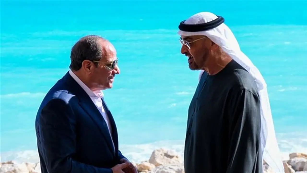 لقاء السيسي وبن زايد بالعلمين: تعزيز العلاقات الثنائية وتبادل الآراء حول القضايا الإقليمية