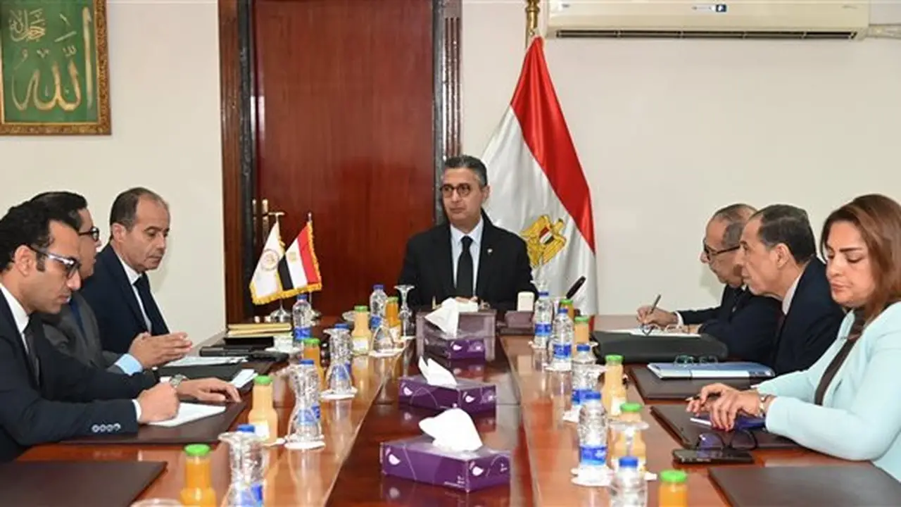 وزير التموين: صرف مستحقات مزارعي قصب السكر الأسبوع المقبل