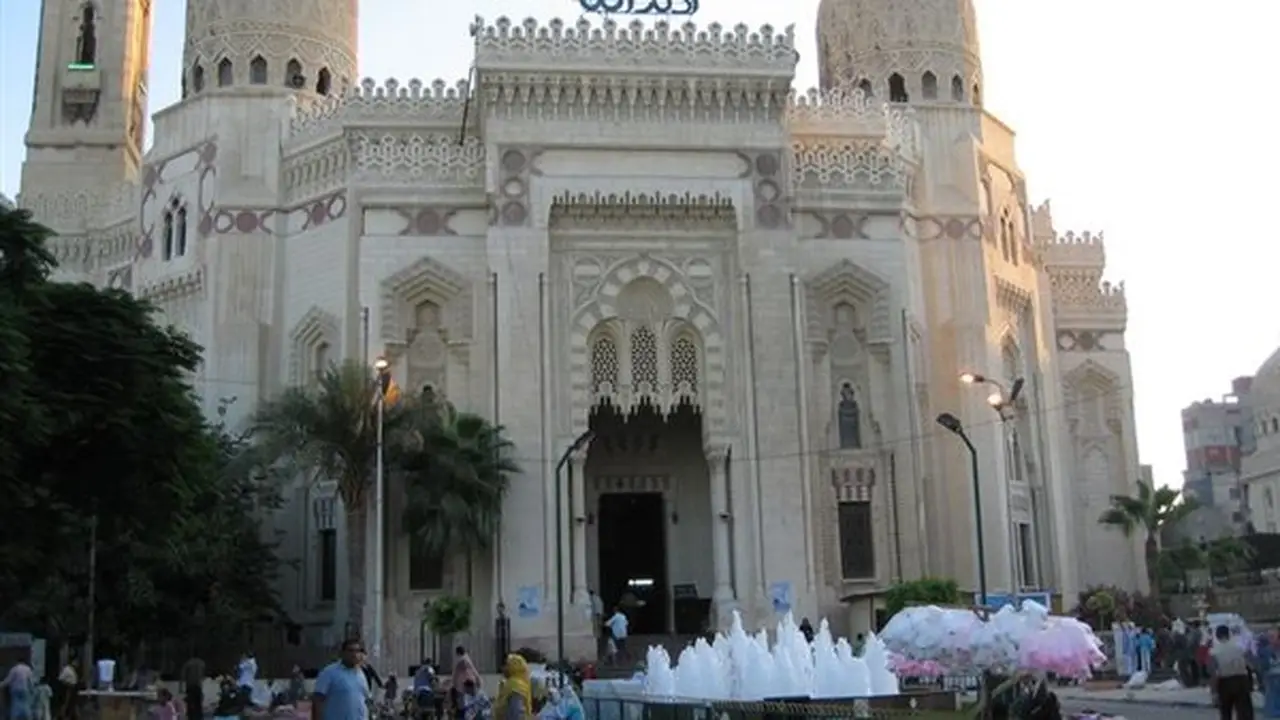 موعد أذان المغرب اليوم الأحد في القاهرة والمحافظات