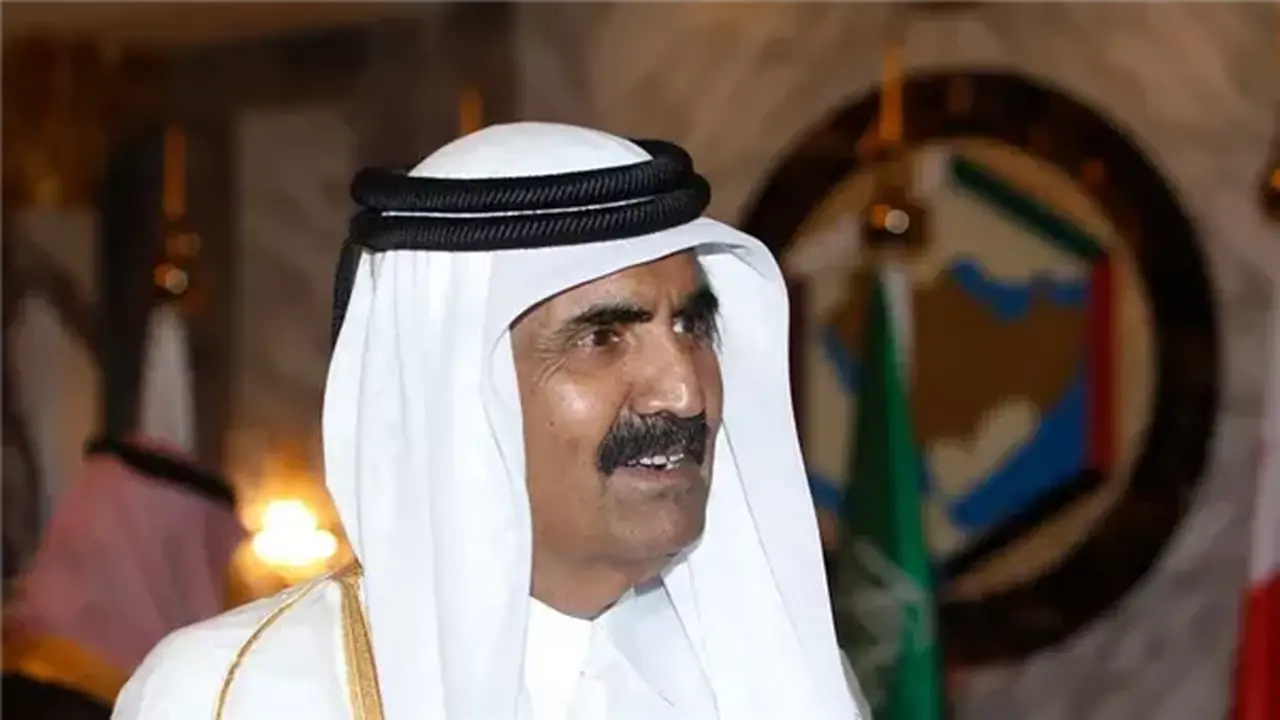 لبنان يعلن الحداد الرسمي وتنكيس الأعلام على وفاة أمير قطر السابق الشيخ حمد بن خليفة آل ثاني