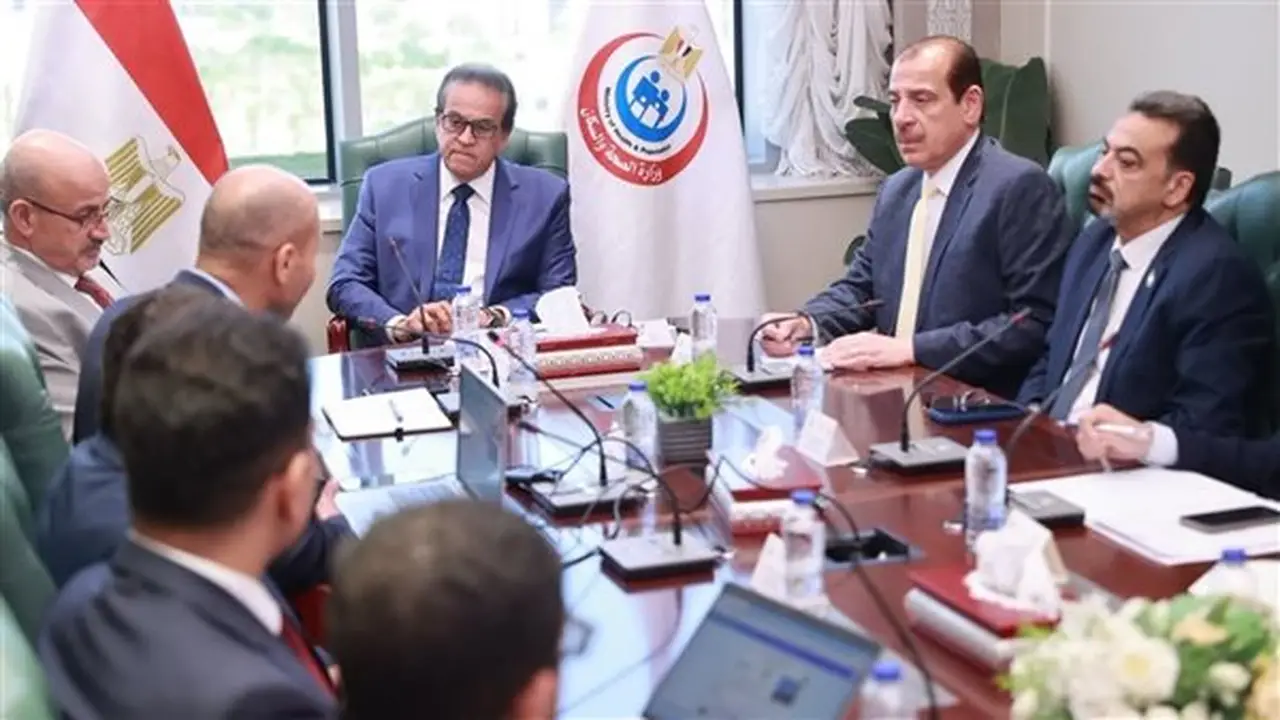 وزير الصحة يناقش مع منظمة الصحة العالمية تعزيز الدعم الصحي للسودانيين والفلسطينيين
