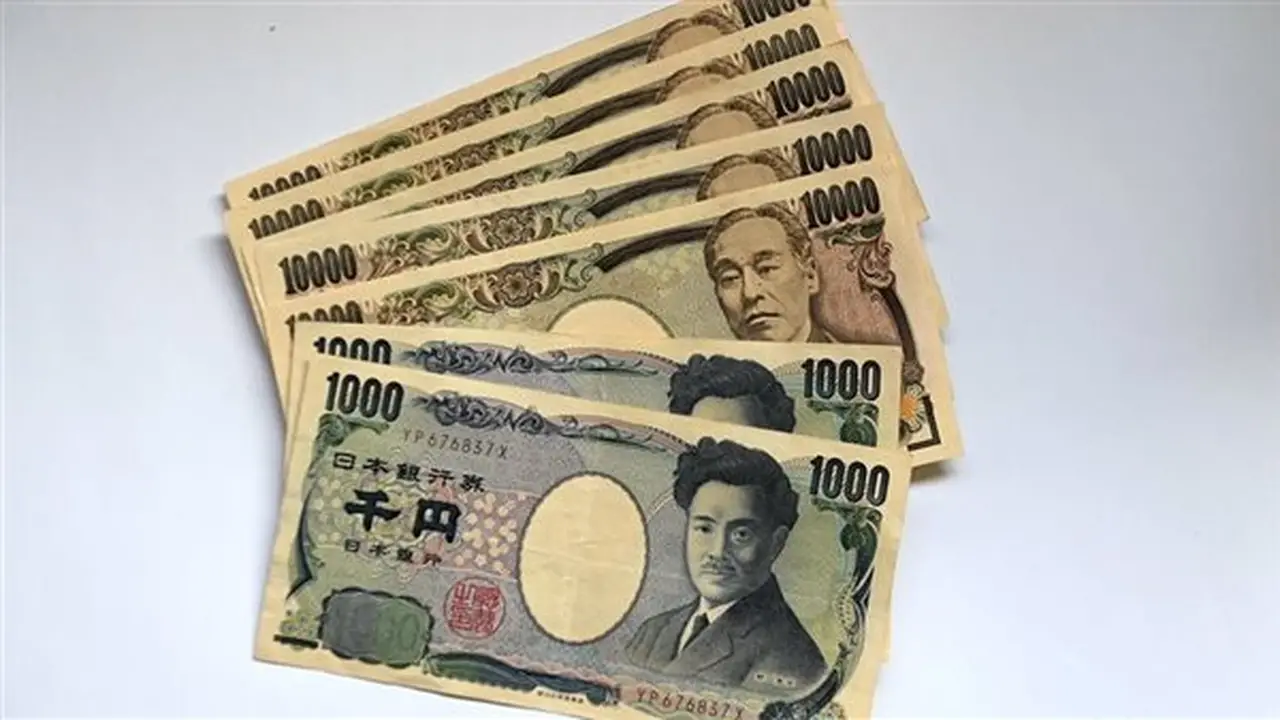 استقرار سعر الـ100 ين الياباني مقابل الجنيه في البنك المركزي (تحديث اليوم)