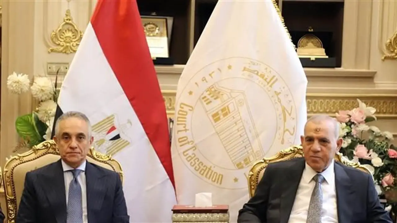 توقيع بروتوكول تعاون للربط الإلكتروني بين النيابة العامة ومحاكم الجنايات بحضور وزير العدل