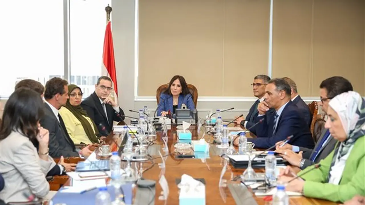 وزيرة الإسكان تناقش فرص الاستثمار مع مسئولي شركة مصر إيطاليا للتطوير العقاري