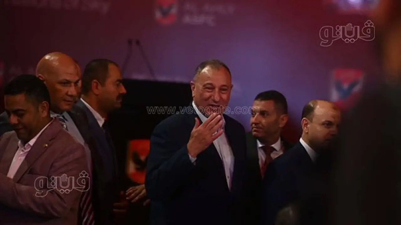 الخطيب: 200 أسبوع تفصلنا عن افتتاح إستاد الأهلي