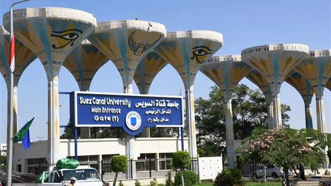 نجاح أطباء جراحة الأطفال بمستشفيات جامعة قناة السويس في إنقاذ حياة رضيعة حديثة الولادة