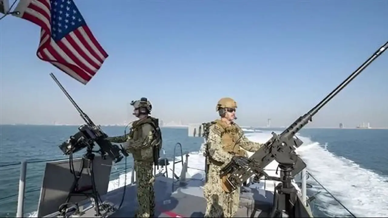 البحرية الأمريكية تعلن عن بدء الحصار البحري على إيران غدًا