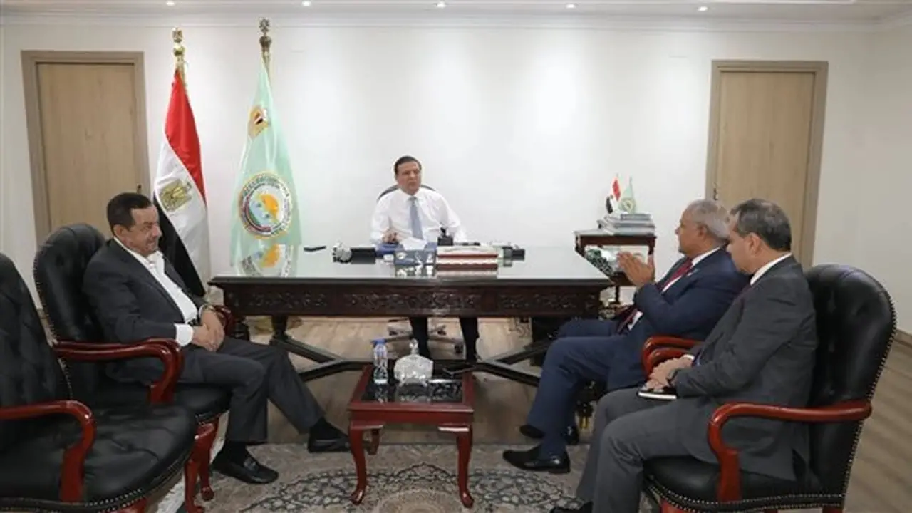 شراكة لتعزيز التنمية الريفية: وزير الزراعة يبحث دعم مبادرة “إحياء القرية المنتجة” مع “الفاو”