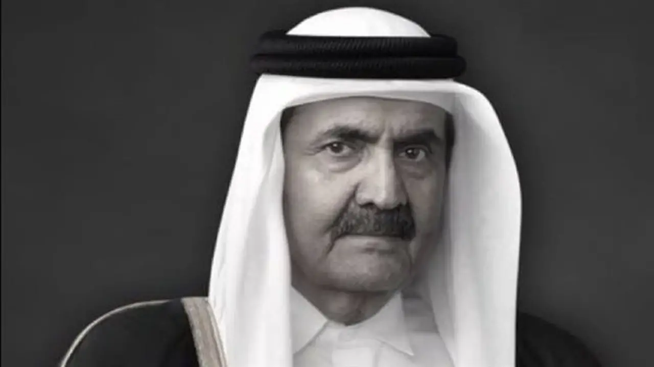السيسي يقدم التعازي لأمير قطر في وفاة الشيخ حمد بقصر لوسيل