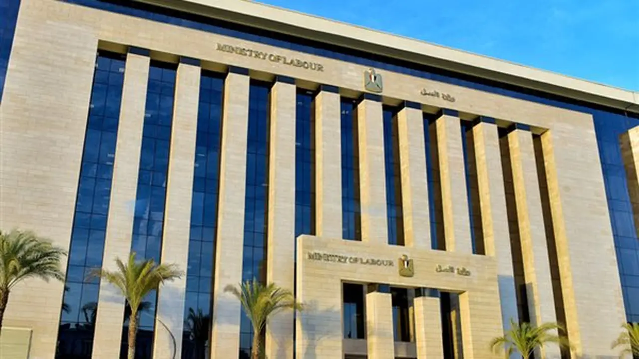 3000 فرصة عمل جديدة بمشروع الضبعة برواتب تبدأ من 15 ألف جنيه مع سكن ووجبات